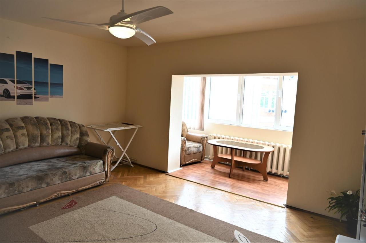 Marin Hotel Apartment Брашов Екстер'єр фото